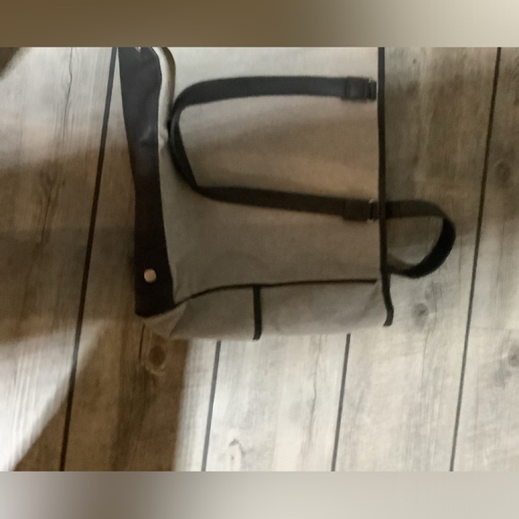 Thirty one Cindy tote - Picture 3 of 3